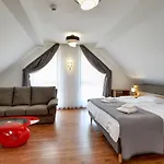 Motel Em